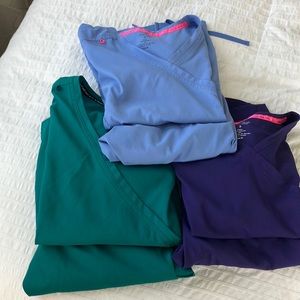 Women's V-Neck Scrub Top - Blue, Teal & Purple